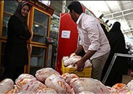 قیمت مرغ در قطب تولید اصفهان بالاتر از دیگر استان‌ها است/دستگاه‌های نظارتی چه پاسخی دارند؟