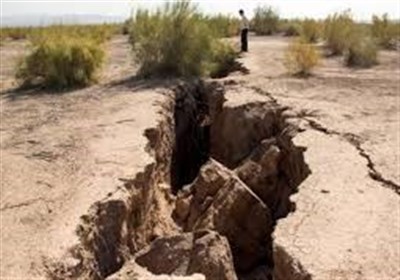 کالبد‌شکافی فرسایش خاک در ایران|‌ وقوع ادواری پدیده فرونشست زمین در اردستان / فرونشست‌هایی که ‌در ایران قانون ندارد‌