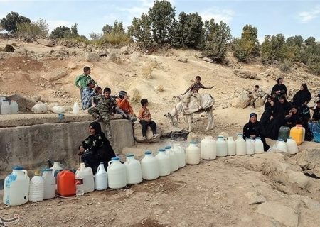 چالش آبی در انتظار مردم اردستان/ جیره‌بندی آب در برخی مناطق روستایی شروع شده است