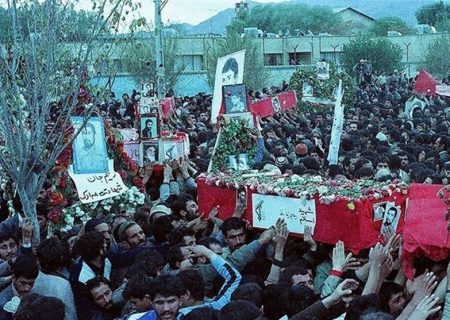 ۱۱ خرداد؛ روز تجلی عشق و ایثار در “اردستان”/ تبیین فرهنگ شهادت می‌تواند انقلاب اسلامی را بیمه کند