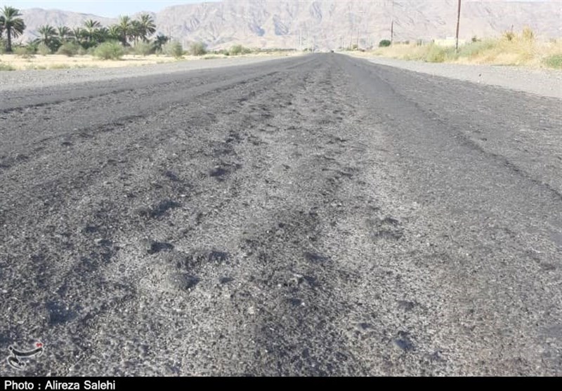دهیاران “اردستان” با اطلاع‌رسانی در کاهش تصادفات جاده‌های روستایی مؤثر باشند