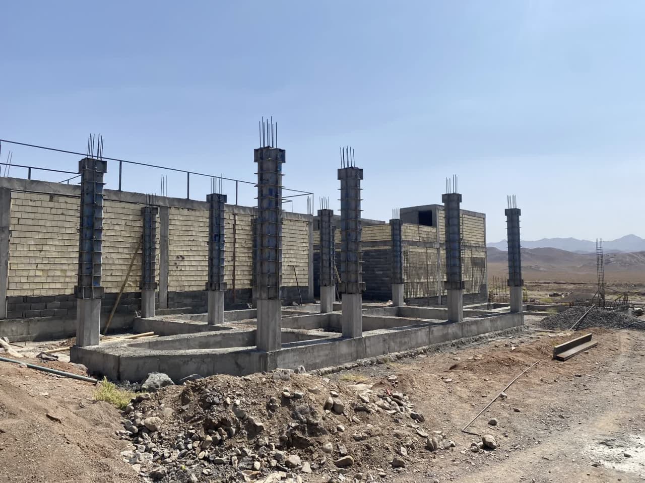 پیمانکار ساخت واحدهای مسکونی انبوه سازی روستای ظفرقند تغییر کرد