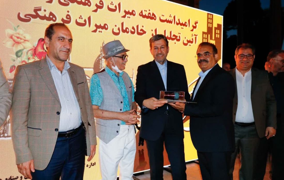 اردستان سلام، اصفهان توانایی تبدیل شدن به پایتخت میراث فرهنگی هوشمند را دارد