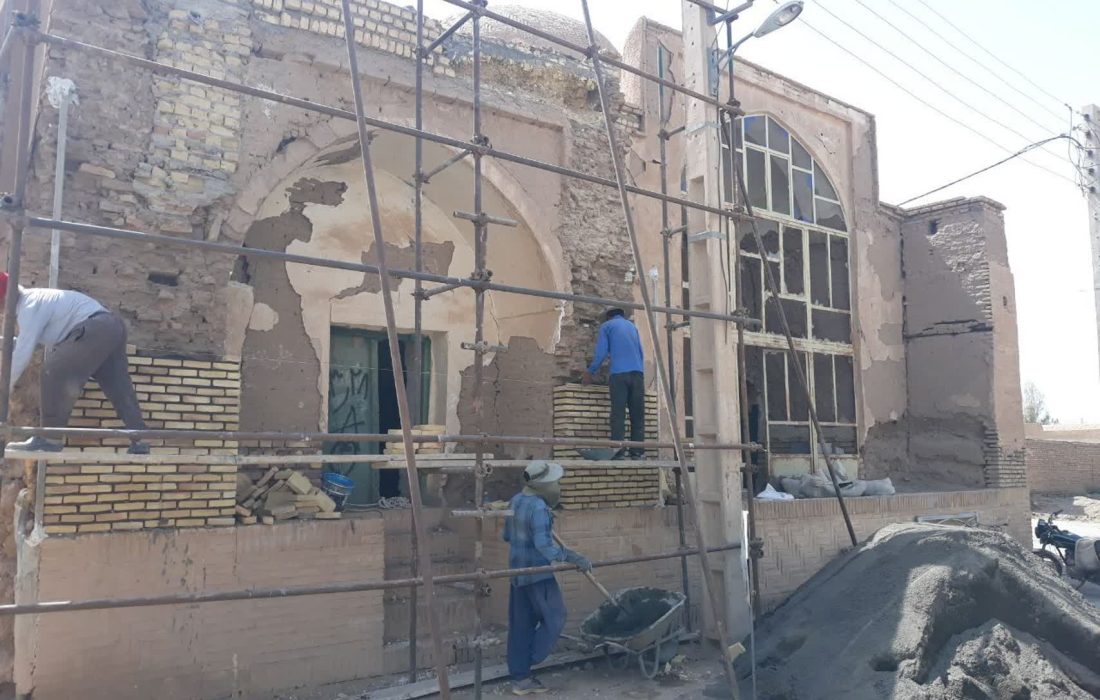 اردستان سلام، آغاز مرمت نمای بیرونی مسجد ایلخانی(کرسی) تلک آباد