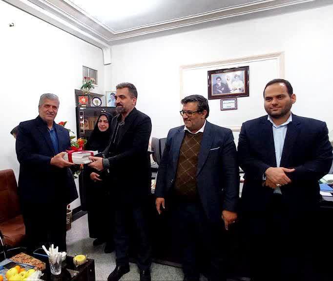 تقویت طرحهای جوانی جمعیت در اردستان با واگذاری زمین و صدور اسناد جدید