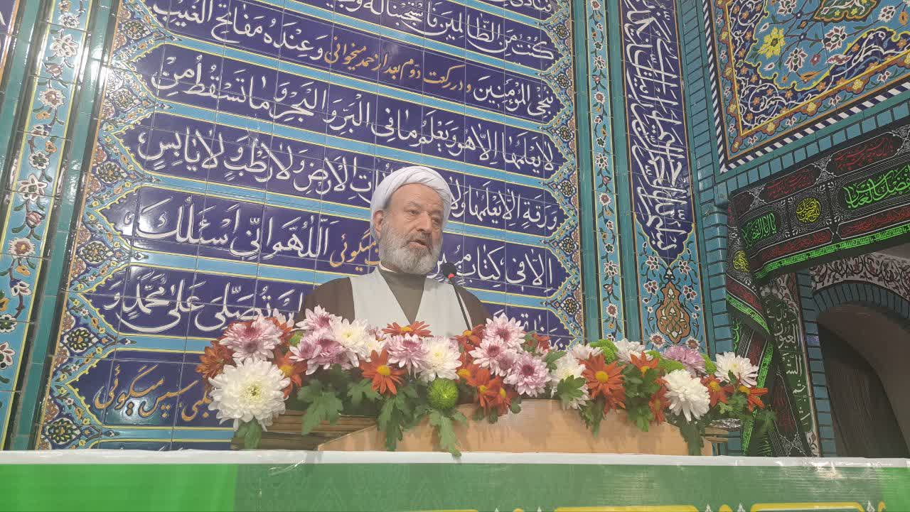 اردستان سلام، رهنمودهای رهبر انقلاب موجب شکسته شدن کمر فتنه شد