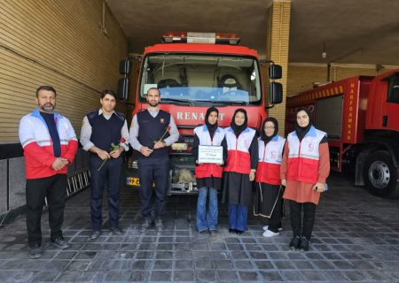 خدمت بی‌منت، سیره علوی؛ محور دیدار هلال‌احمر اردستان با دستگاه‌های امدادی