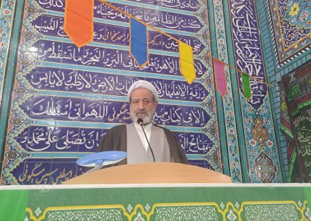 امام جمعه اردستان، رمضان فرصتی برای تطهیر دل‌ها و تقویت وحدت ملی