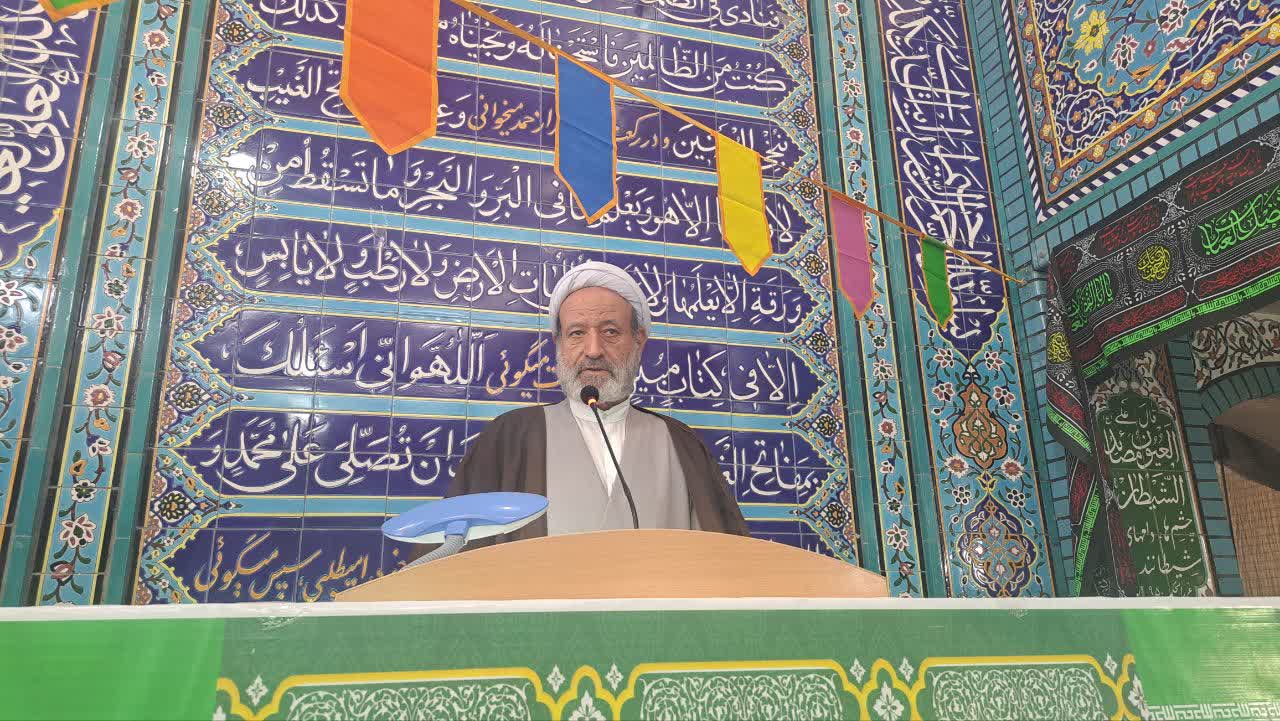 امام جمعه اردستان، رمضان فرصتی برای تطهیر دل‌ها و تقویت وحدت ملی