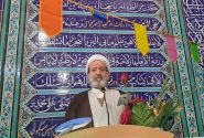 امام جمعه اردستان، بی‌حجابی با هویت جامعه اسلامی سازگار نیست
