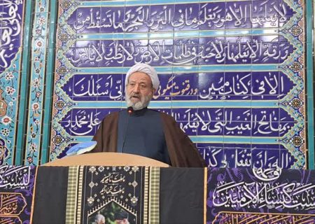 امام جمعه اردستان،پشتوانه مذاکره حضور مردم در میدان است