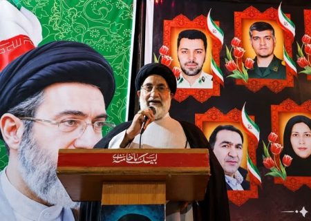 ملت ایران با حضور در صحنه جنگ اراده‌ها را به نفع انقلاب رقم زده است