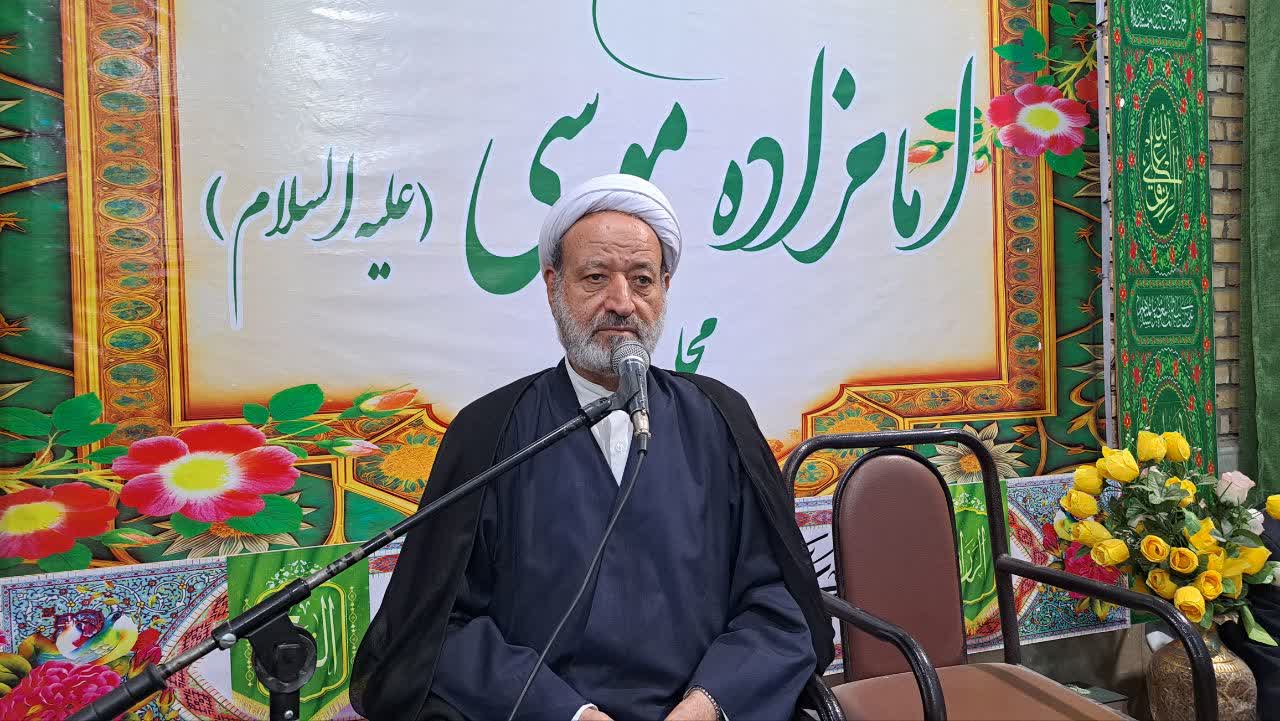 ایمان به خدا و خدمت بی‌منت، از برجسته‌ترین ویژگی‌های رهبر شهید بود