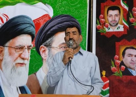 حجاب برای حفظ شخصیت زن و سلامت جامعه مورد تأکید قرار گرفته است