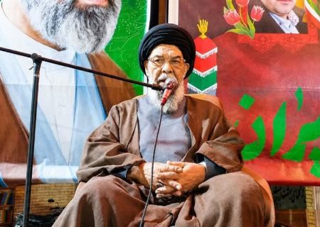 ملت ایران در برابر تهدید و فشار عقب‌نشینی نمی‌کند