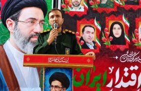مردم باید از مسئولان برای اجرای قوانین مصوب و احکام قانونی در حوزه حجاب و مسائل فرهنگی مطالبه کنند