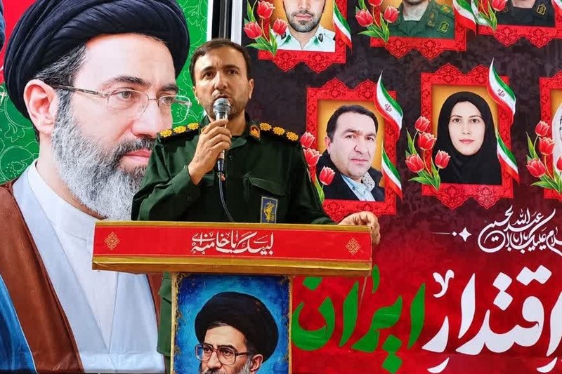 مردم باید از مسئولان برای اجرای قوانین مصوب و احکام قانونی در حوزه حجاب و مسائل فرهنگی مطالبه کنند