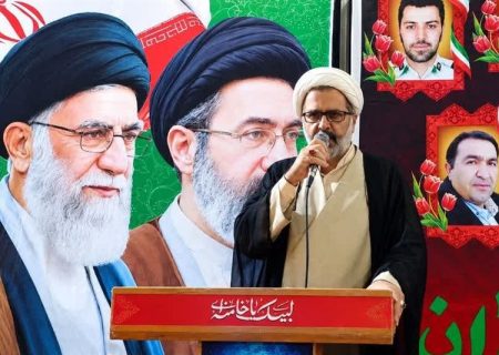 خانواده نقش مهمی در تربیت فرزندان مؤمن و انقلابی دارد