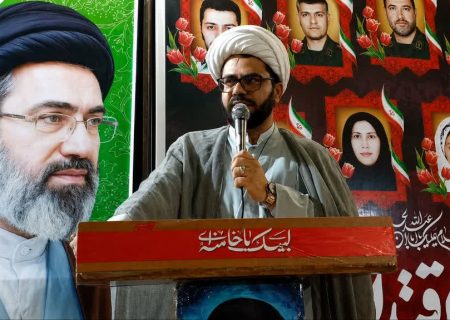 انسان باید همواره مراقب وسوسه‌ها و نقشه‌های شیطان باشد