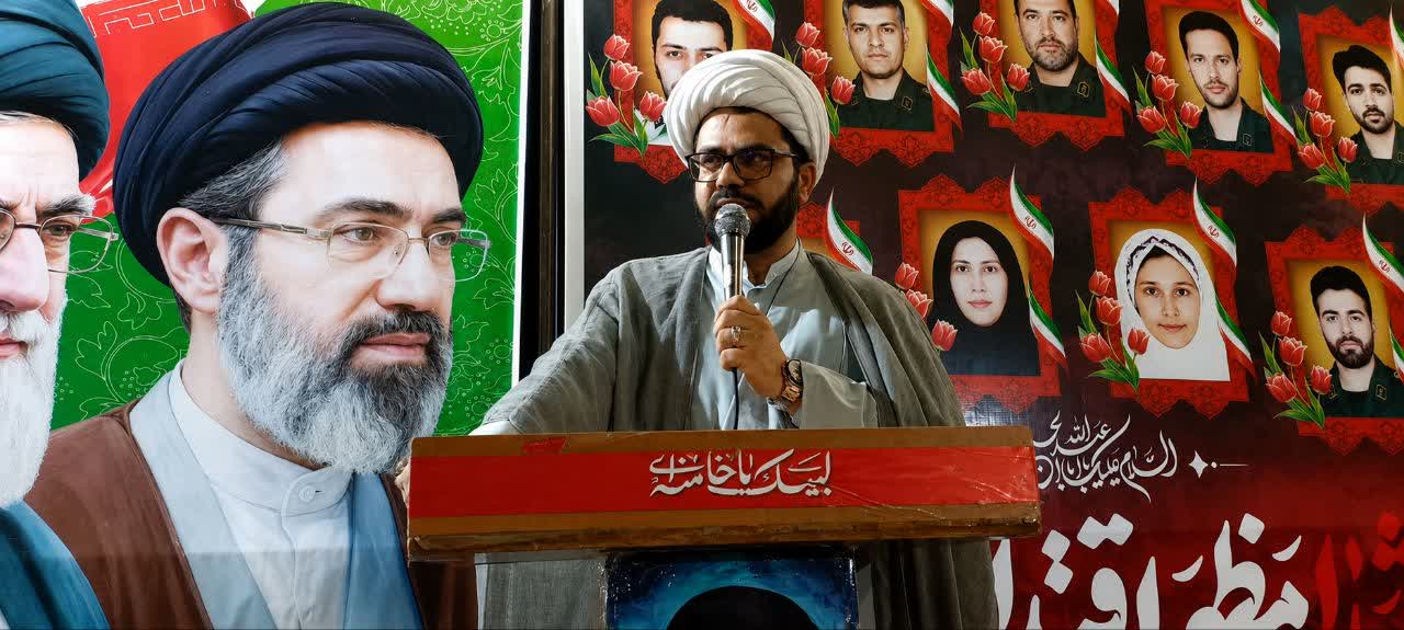 انسان باید همواره مراقب وسوسه‌ها و نقشه‌های شیطان باشد