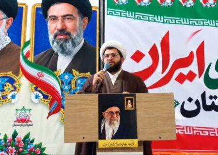 اردستانی‌ها ۲۲۰ شب پای دفاع از ارزش‌‌ها ایستاده‌اند