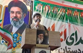 مسئولان باید حضور مردم و خانواده‌های شهدا را جدی بگیرند